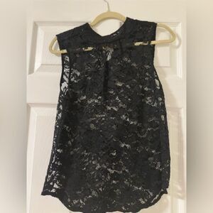 Lace top, short sleeve,